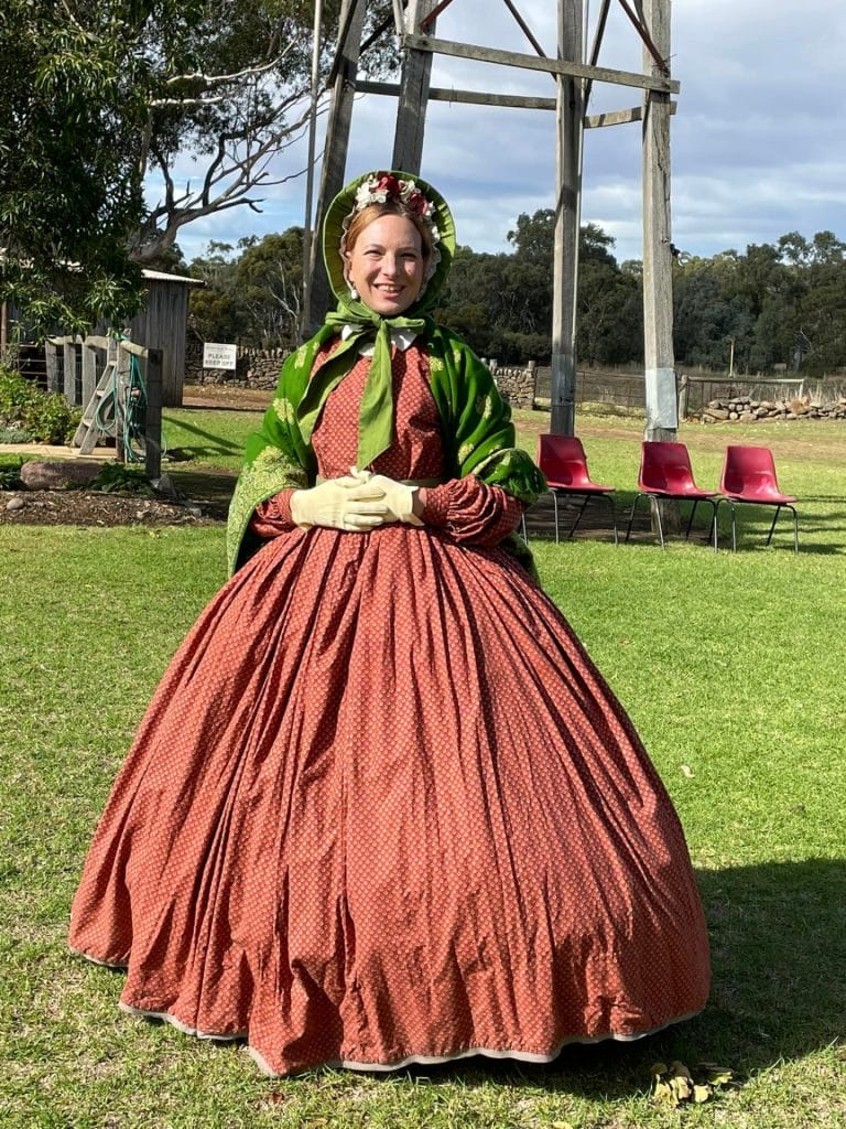 Victorian civilian lady dress
